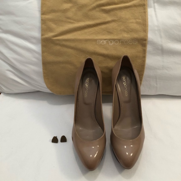 Like new! Sergio Rossi beige Alton Pumps - Picture 3 of 8